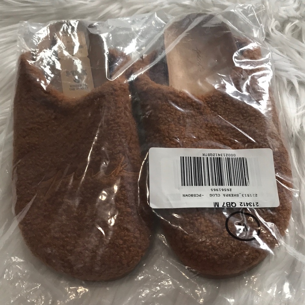 VS- PINK Sherpa Clogs